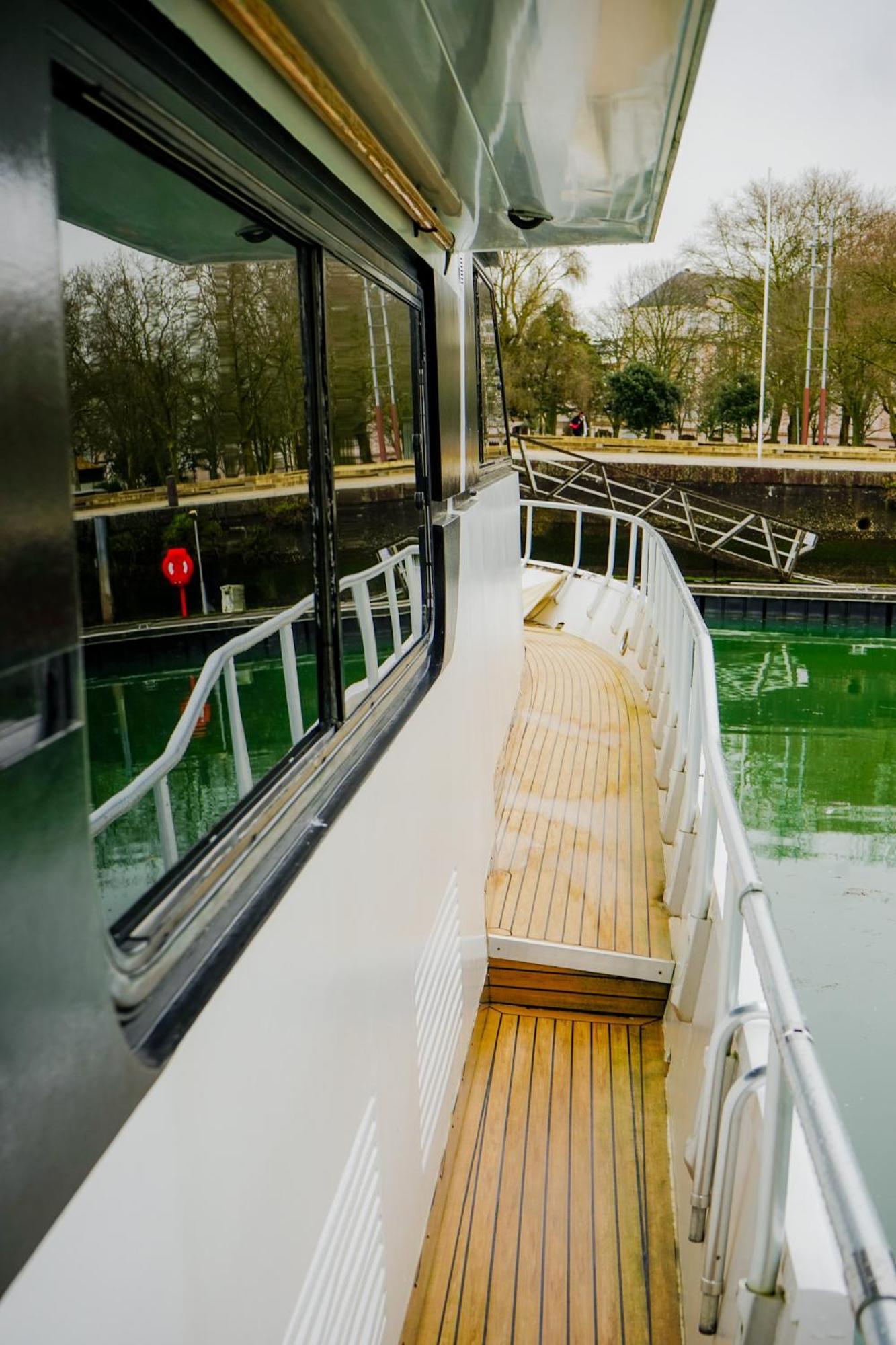 Yacht Aquamarina Vieux Port La Rochelle Hotel La Rochelle  Eksteriør billede